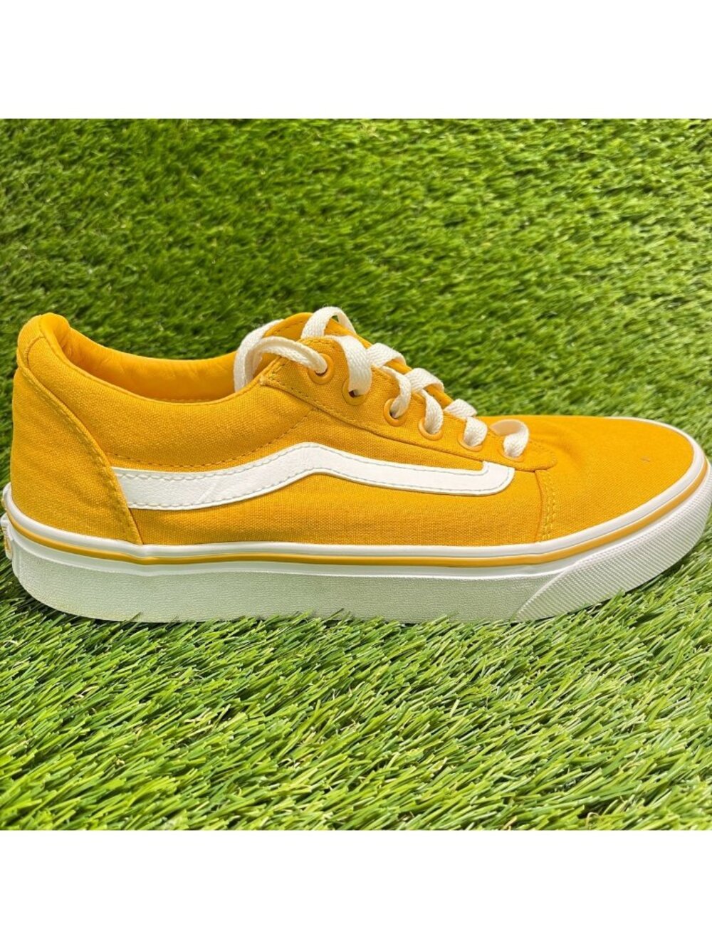Vans Old Skool Womens Size 8.5 Orange White Athletic Skateboard Shoes Sneakers